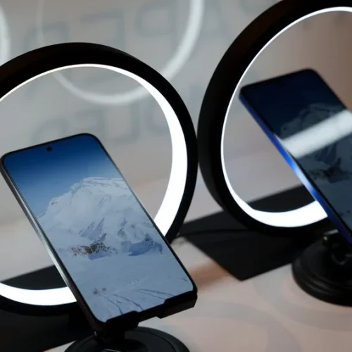 MWC 2026: TCL Revoluciona com NXTPAPER 14 Pro, Novos Painéis AMOLED e a Estreia do Robô Tbot!